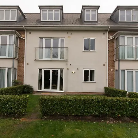 Jc7 - Spacious 2-bed Near Hendon