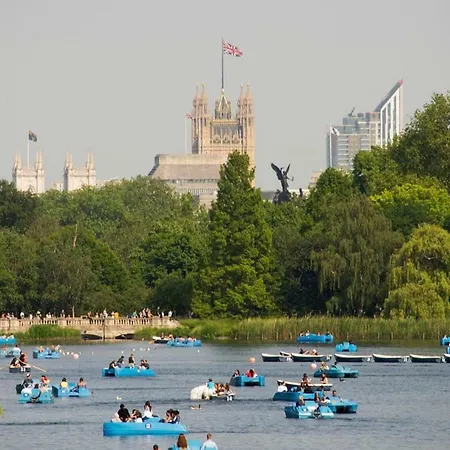 Holiday London