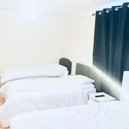 Guest house For 6 People