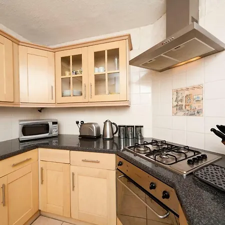Apartment Chasewood Court