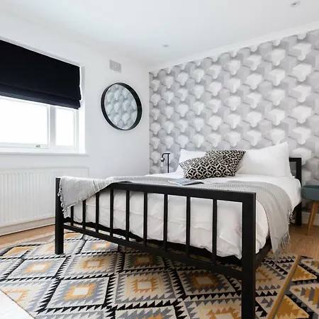 Apartment The Kensington Palace Mews - Bright & Modern 6bdr House With Garage London