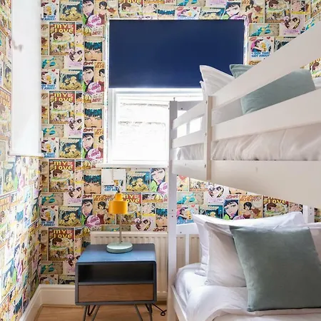 Apartment The Kensington Palace Mews - Bright & Modern 6bdr House With Garage London