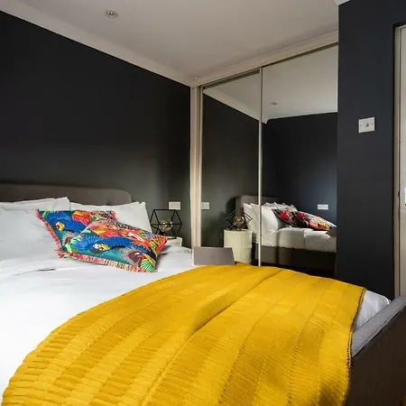 The Kensington Palace Mews - Bright & Modern 6bdr House With Garage *