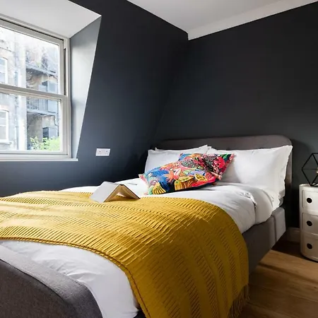The Kensington Palace Mews - Bright & Modern 6bdr House With Garage * London