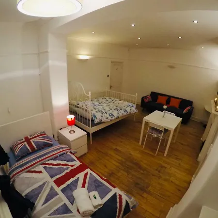 Huge Double Near Guest house London