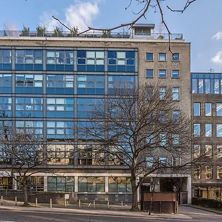 Splendid 3 Bedroom In Angel/kings Cross לונדון