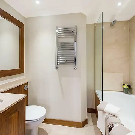 Grand Ambassadorial Duplex Hyde Park لندن