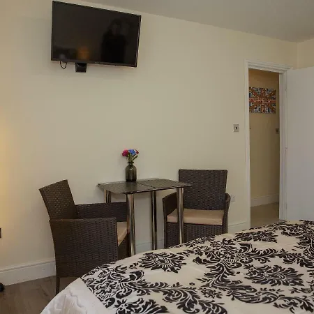 Gooseacre Guest house 3*