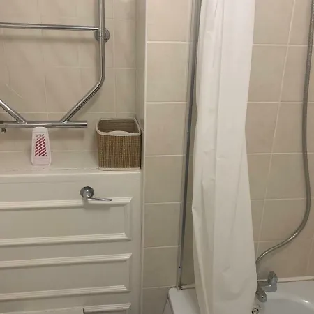 Apartment Sloane Avenue