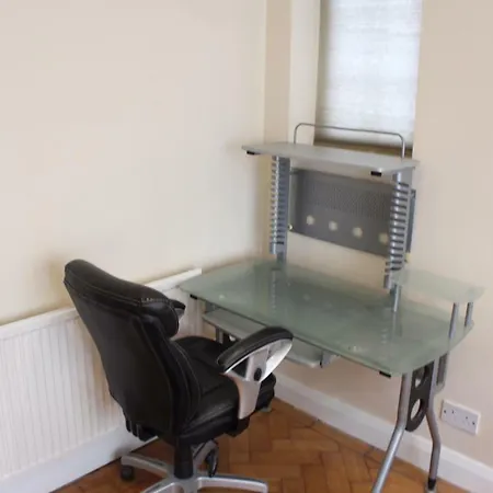 Chasewood Court Apartment