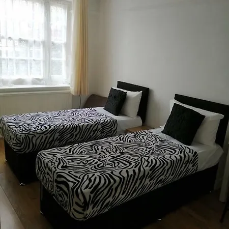 Dream Time Apartments-aqua Apartment London
