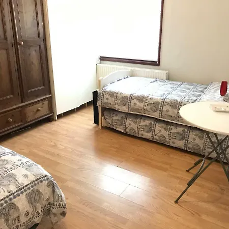 Homeway Guest house *
