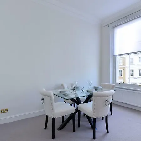 Somerset Court Kensington Apartment London