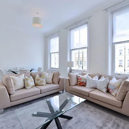 Somerset Court Kensington Apartment
