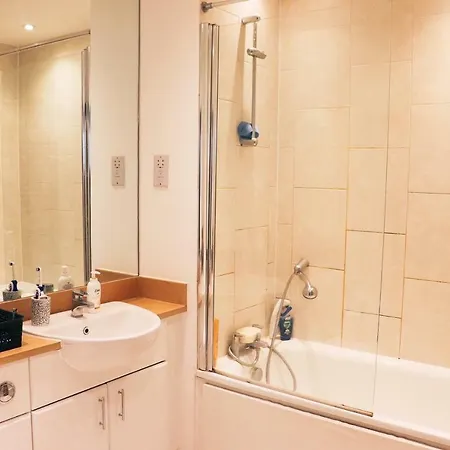 Premium Waterside London
