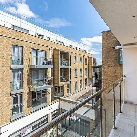 Apartment Cosmos Canary Wharf London