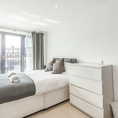 Apartment Cosmos Canary Wharf *