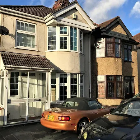 House 37 * Havering