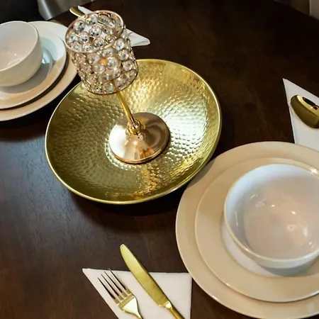 Top Floor Luxury And Spacious 2 Bedroom In Stratford