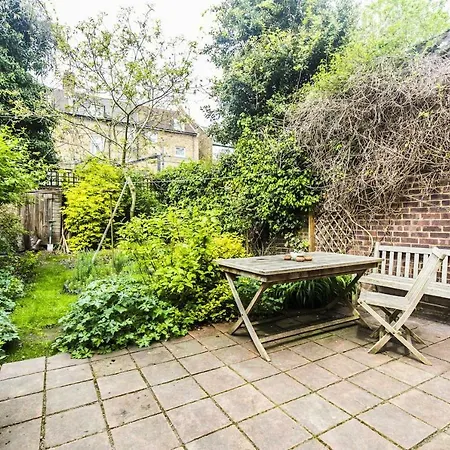 Guestready - Gorgeous Victorian Wgarden Up To 6 Guests! Apartment