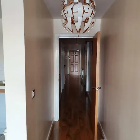 Apartment Affluent Riverside Sark Tower *