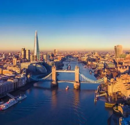 Apartment 14 Bouverie Place London