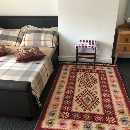 Guest house Commodity
