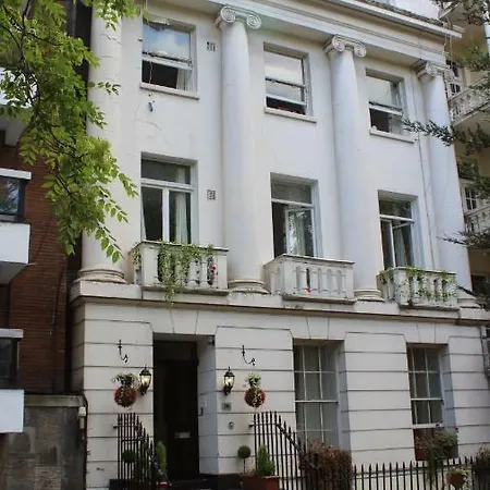 Hyde Park Gate