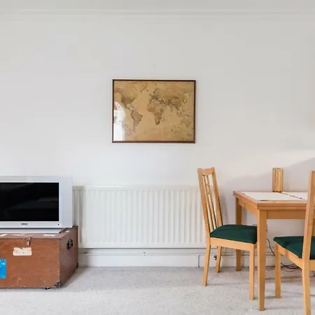 Studio In Georgian Next To Buckingham Palace Apartment *