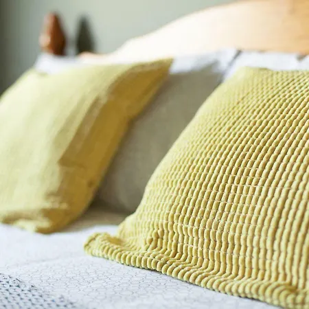 London, Putney, Roehampton Apartment