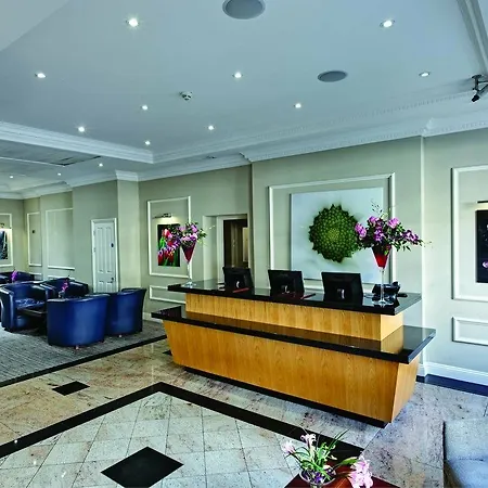 Grange Beauchamp Otel