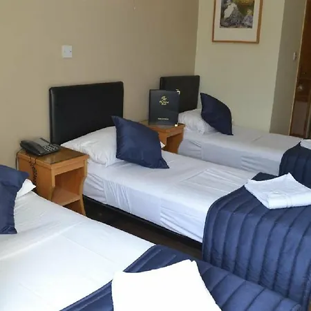 Oxford 3*