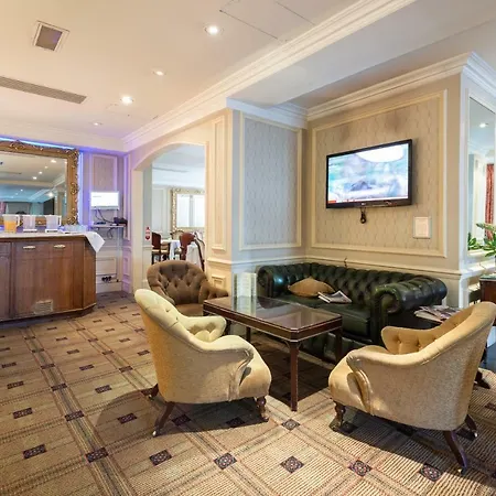 فندق Park Lane Mews لندن