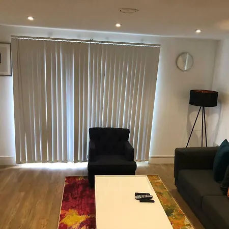 Prestige 2 Bed Balcony * Abbey Wood