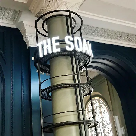 The Clermont London, Victoria Hotel