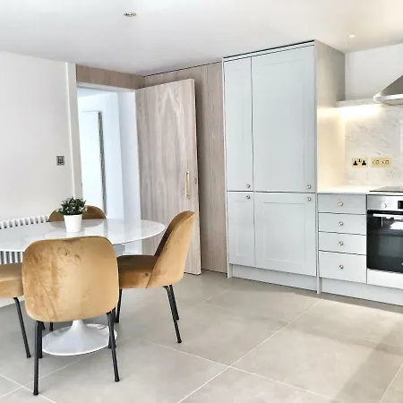 Apartment Arlington Road Camden