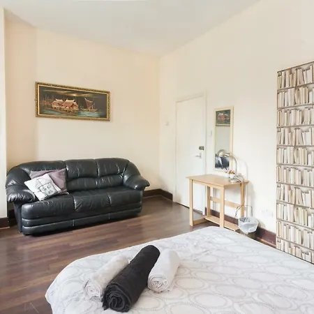 Keysan House 5 Pensjonat 2*