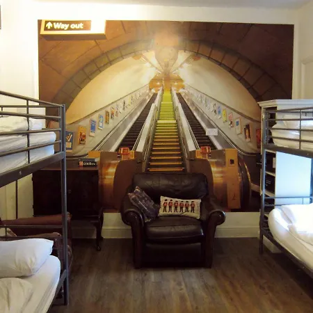 The Horse & Stables Hostel Londra