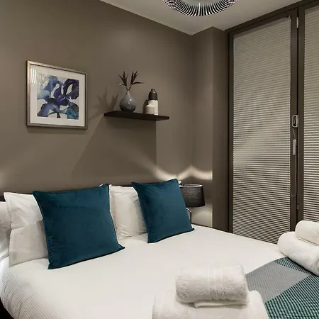 Apartment Mirabilis - Bayham Street *