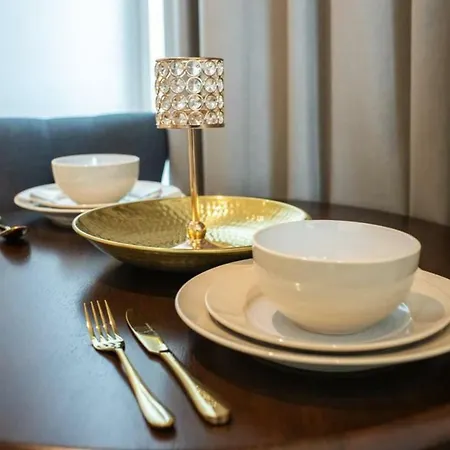 Appartamento Top Floor Luxury And Spacious 2 Bedroom In Stratford Londra