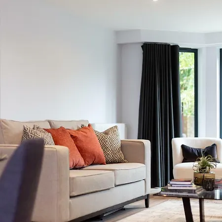 Apartment The Carlyle - Stunning Serviced *