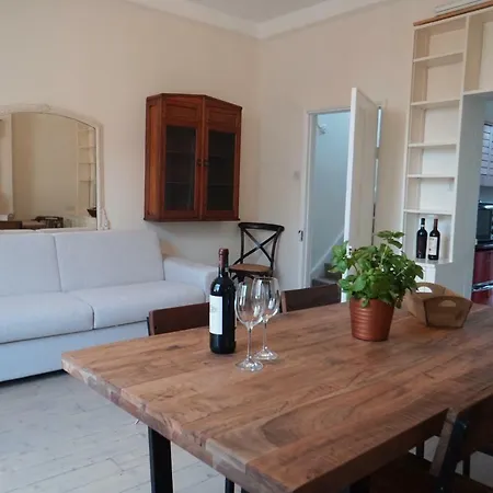 Lovely Notting Hill - Entire House Apartment *