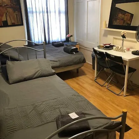 Ealing Broadway Guest House 3* Londyn