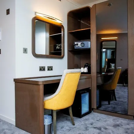 Atrium Heathrow 4* Hillingdon