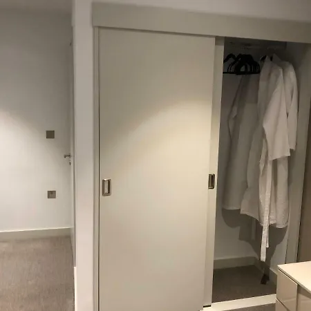 Eye Suites