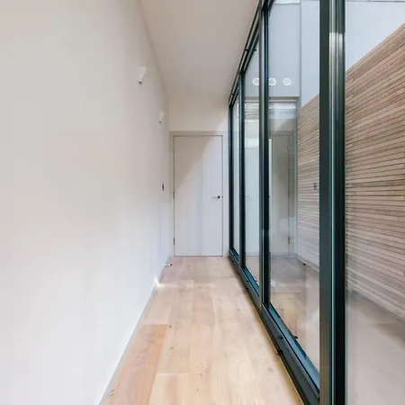 The Interlock - Oxford St Apartment London