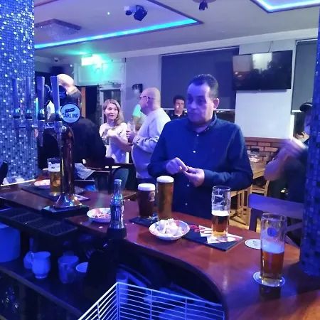 The Six Bells Hotel Enfield