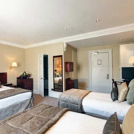 Hotel Gem Strathmore 4*