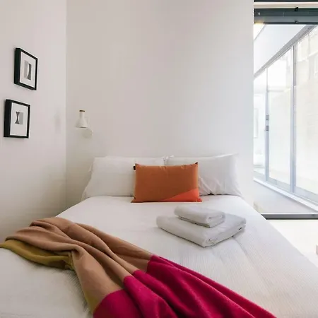 The Interlock - Oxford St Apartment London