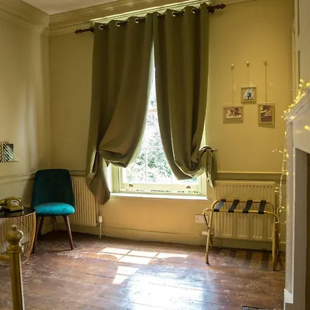 House Of Sebastiao Maria - The Townhouse Guest house